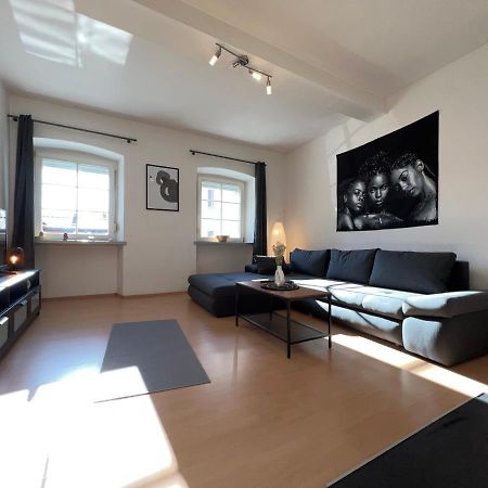 Romantisches Kamin-Apartment By Rabe - Netflix & Coffee-Bar & Parkplatz Karlsruhe Exterior foto